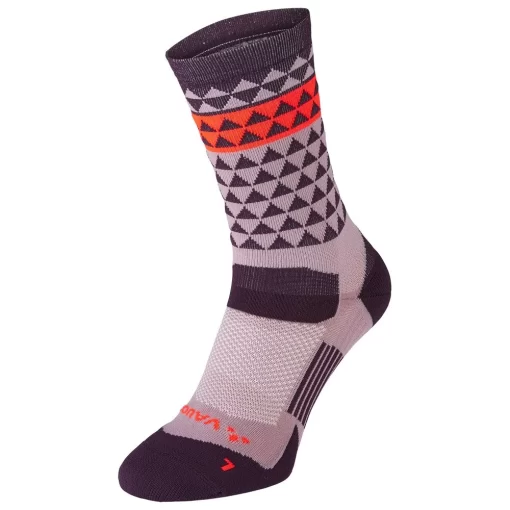 Chaussettes Vaude Bike Socks Mid Blackberry -Location de vêtements d'extérieur. 4f49cc89598a949594099058681eee1cfc70435d E22VAUDACC2211567 0