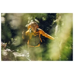 Polaire Millet Fusion Grid Hoodie Ivy Maracja -Location de vêtements d'extérieur. 5ac9b2d172893f3014eaa1764d8dfe95b4627445 H22MILLTTH1356232 906