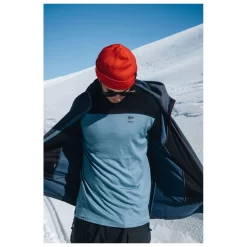 Sous-vêtement Technique Mons Royale Europe M's Yotei Ls Black Blue Slate -Location de vêtements d'extérieur. 67b6a9aac1f343c79550bdccce84bfb122bb6cb4 H23MONRACC2269203 901