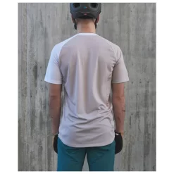 Maillot VTT Poc MTB Pure Tee Sandstone Beige -Location de vêtements d'extérieur. 751302db70e691ea00411a856cac655eeb2febef E22POCSVTT2210181 11