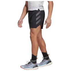 Short De Trail Adidas Agravic Pro Short Black 9 Short De Trail Adidas Agravic Pro Short Black -Location de vêtements d'extérieur. 88858a84694ee35633c96f881787b4e6c3cde24e E23ADIDTTB3371014 3