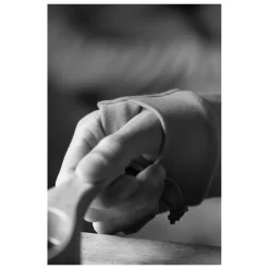 Polaire Norrona Falketind Warmwool2 Stretch Zip Hood Indigo Night -Location de vêtements d'extérieur. cb09bada9ae1ea7932f0a2d87a2cc2ff2ff29eb3 H22NORRTTH1187249 905