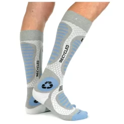 Chaussettes La Chaussette De France Ski-Recycled Blanc Bleu 9 Chaussettes La Chaussette De France Ski-Recycled Blanc Bleu -Location de vêtements d'extérieur. cbc461bbd3086018bfdec79a8ad5f8cbb558c072 H23CHFRACC2326769 3