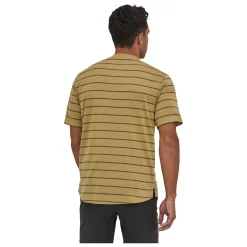 Maillot VTT Patagonia M's Cap Cool Trail Bike Henley Furrow Stripe : Moray Khaki -Location de vêtements d'extérieur. ecbb9c19cd62e4443a30b4846e8840de86cddf5a E22PATAVTT2207218 2
